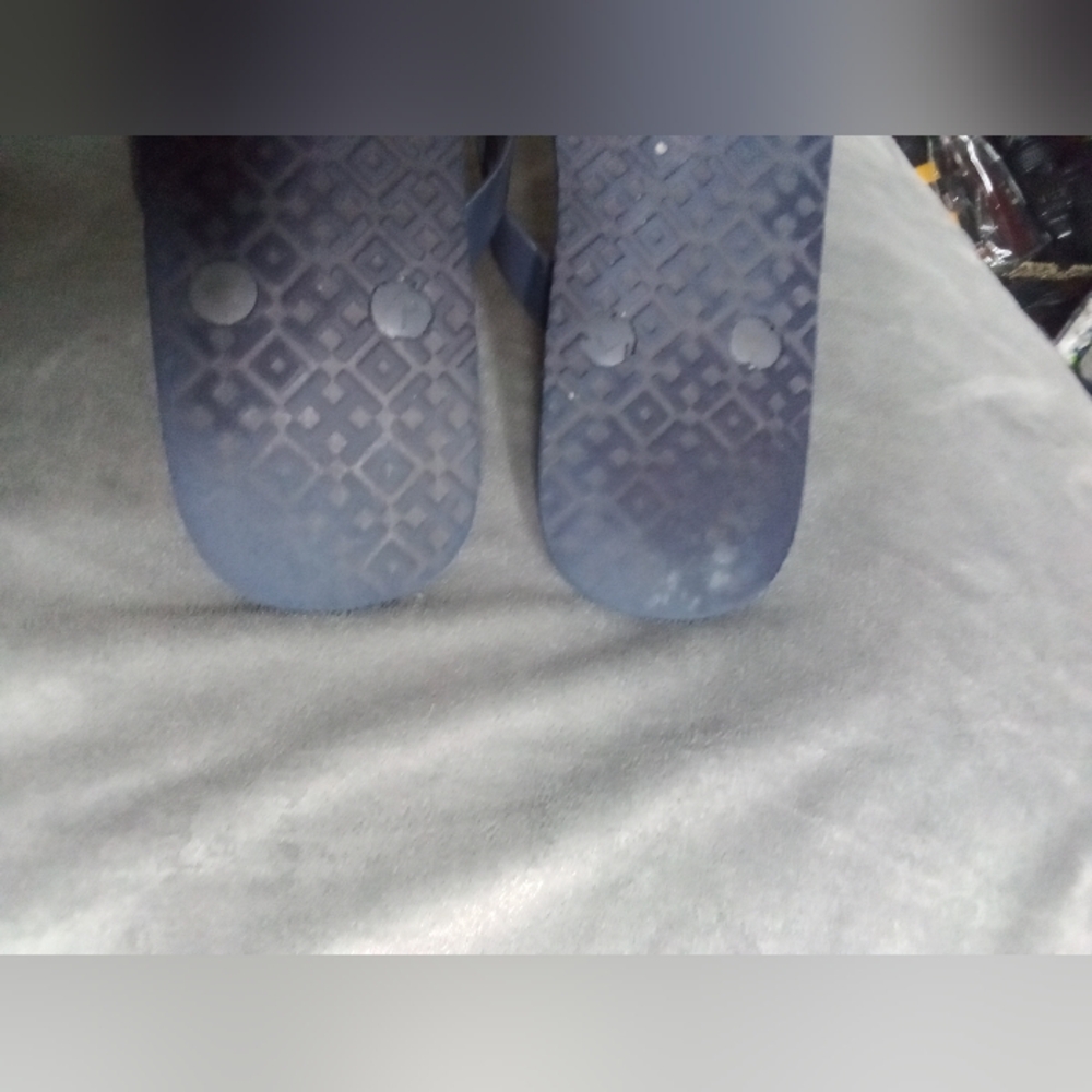 Tory Burch Navy Floral Flip Flops - Picture 8 of 8
